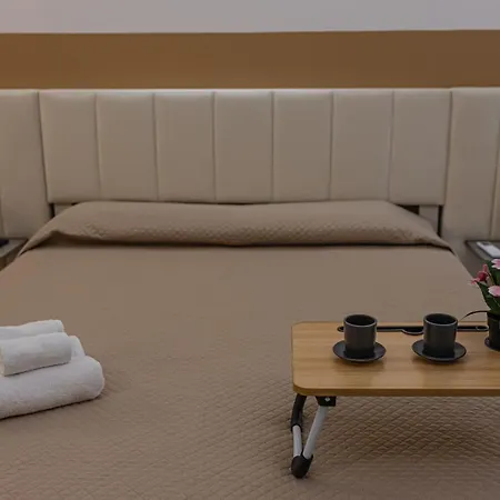 Fiera & Luna Appartament 아파트